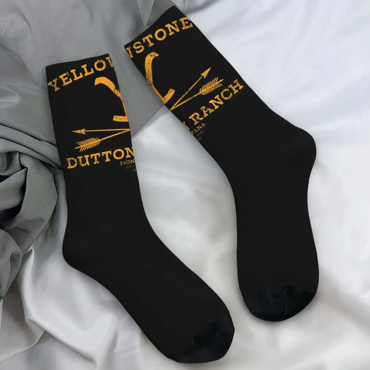 

Yellowstone Dutton Ranch Arrows Socks Leisure Stockings Unisex Men Breathable Outdoor Sports Socks Winter Custom Non-Slip Socks