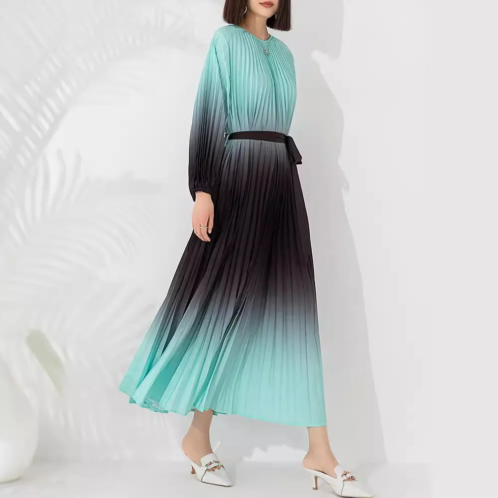 Miyake Pleated High-end French Elegant Dress for Women 2024 New Fashion Temperament Gradient Color Waist Tie Pleated Long Skirt