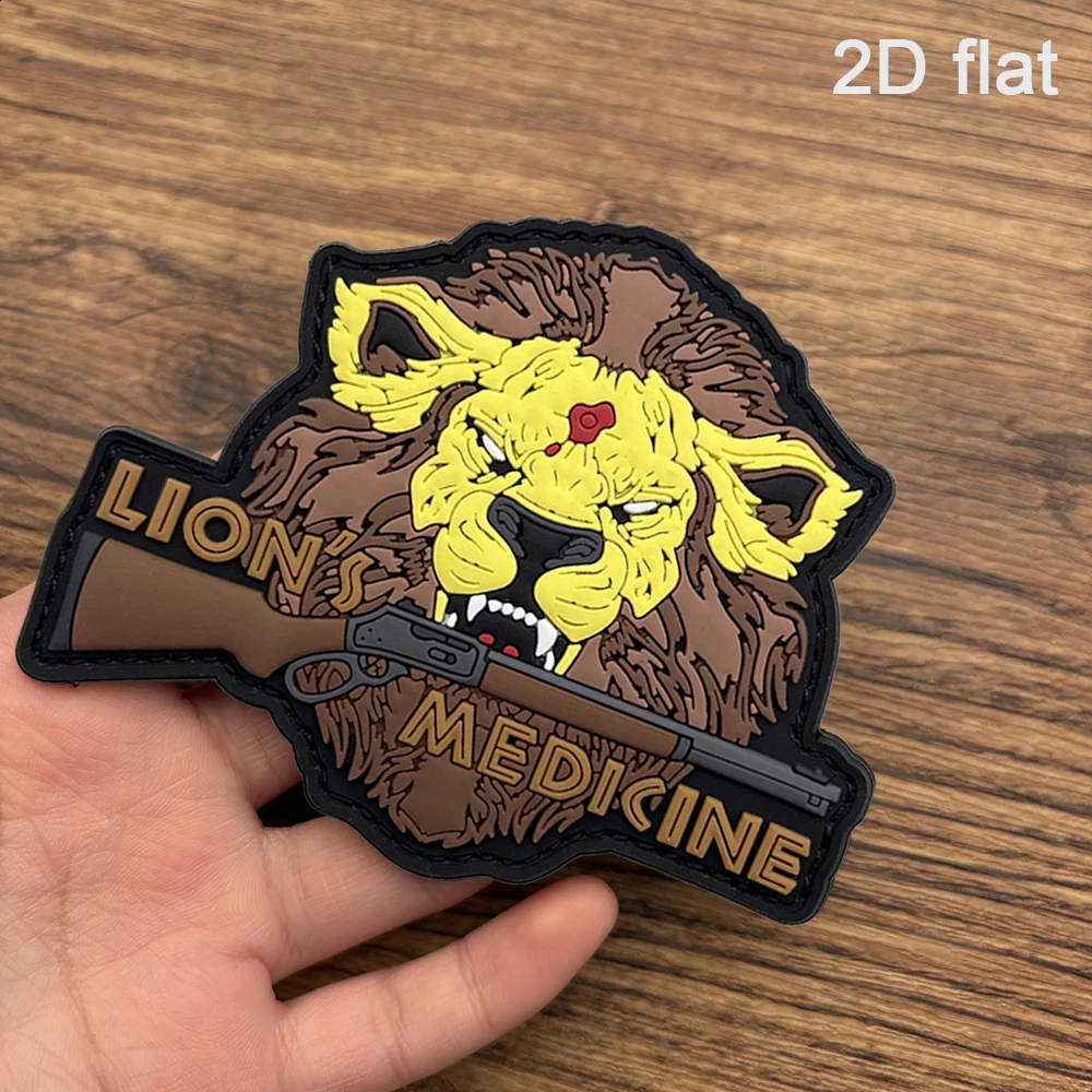 1Pc Trendy Cool Lion Slogan Glow-In-The-Dark Pvc Material Magic Sticker Embossed Layered Color Lion Fangs Glow-In-The-Dark Single Patch with Strong Hook Surface, Includes Matching Hook Surface, Waterproof, Wear-Resistant, Personalized, Suitable for Tactical Vests, Backpacks, Motorcycle Apparel