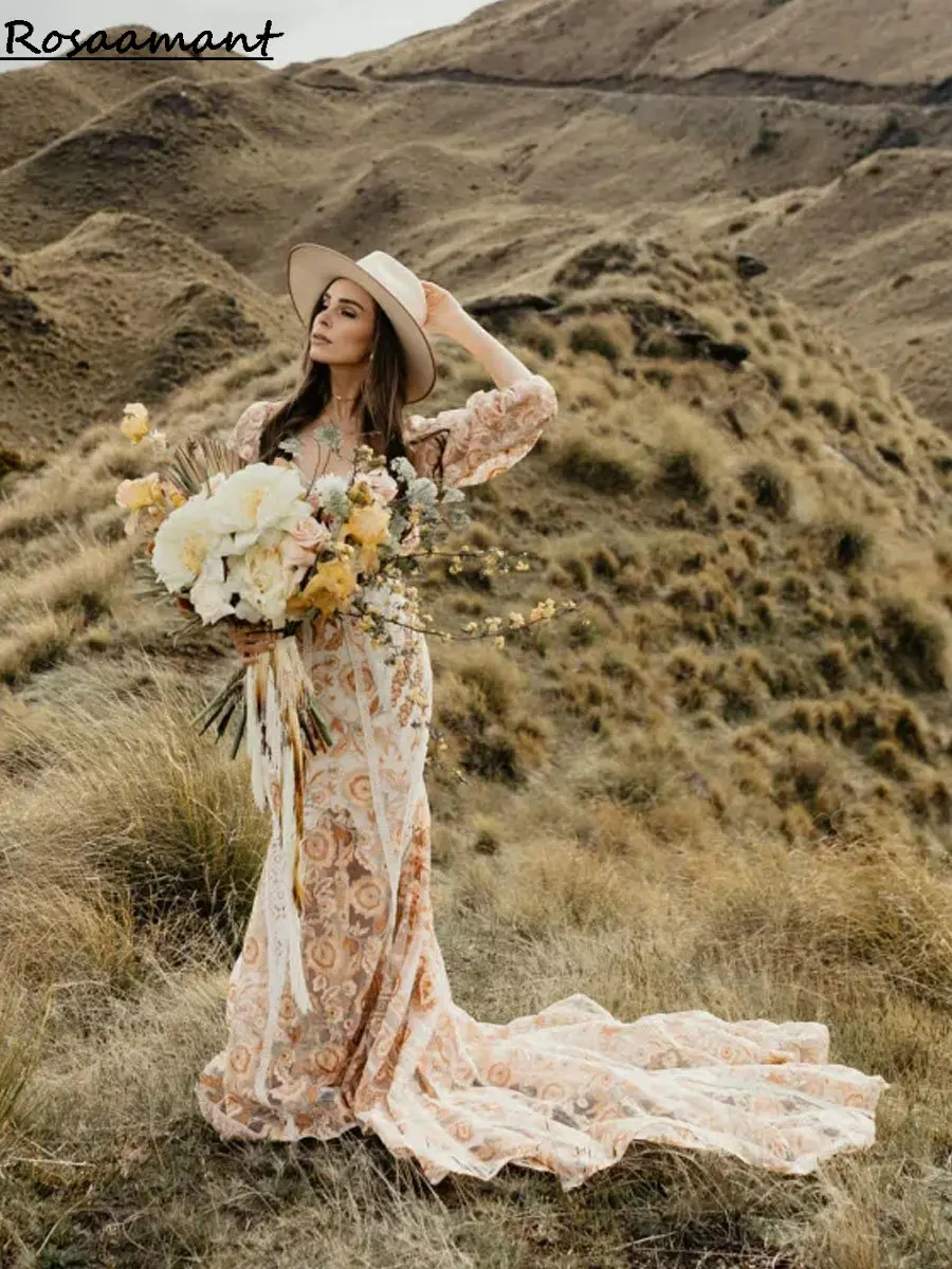 ชุดเจ้าสาวสไตล์โบฮีเมียนชุดเดรสแต่งงานคอวีแขนสามส่วนผ้าลูกไม้นางเงือก