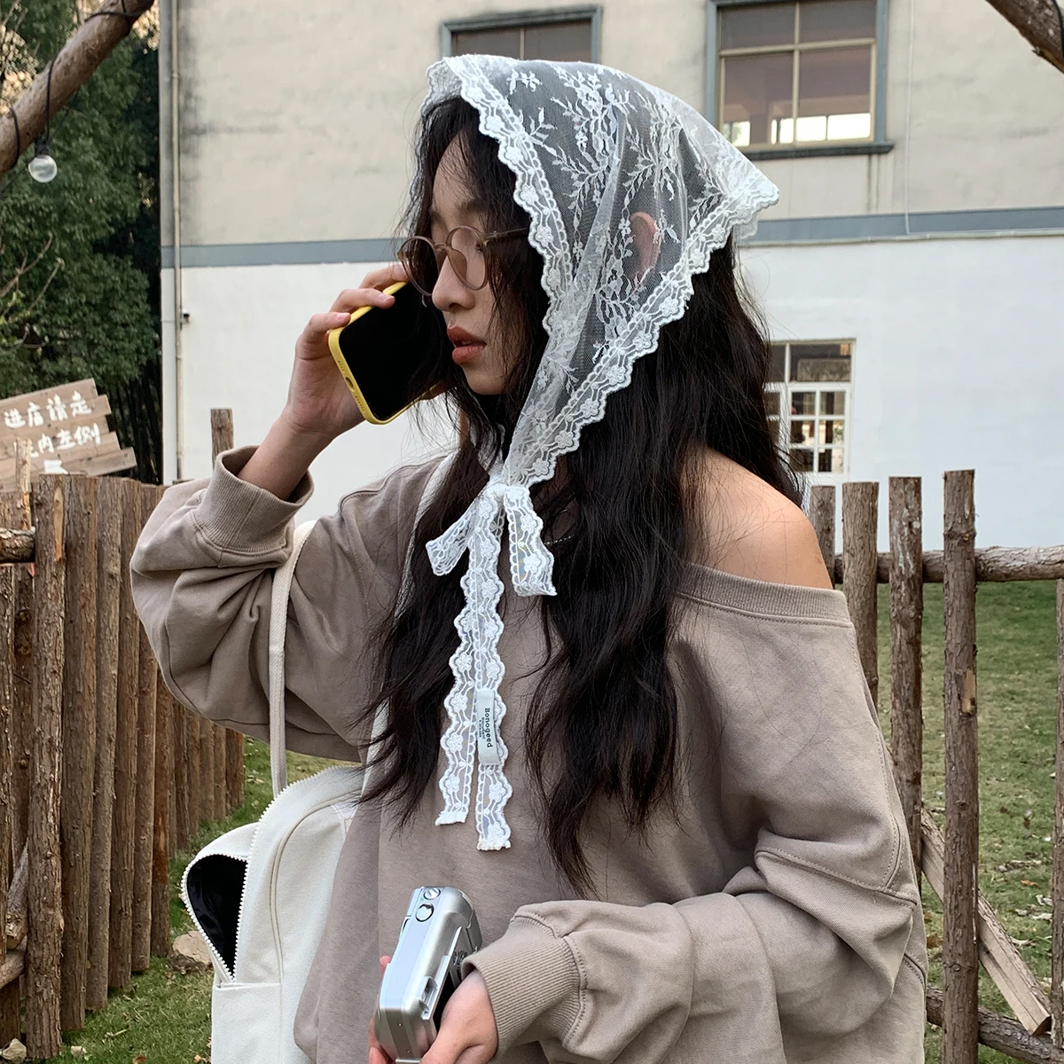 

Women's Skirt Triangle Short Skirt Half Butt Curtain Skirt Lace Trim Small Apron Soft Lace Stacked Russian Style Headscarf