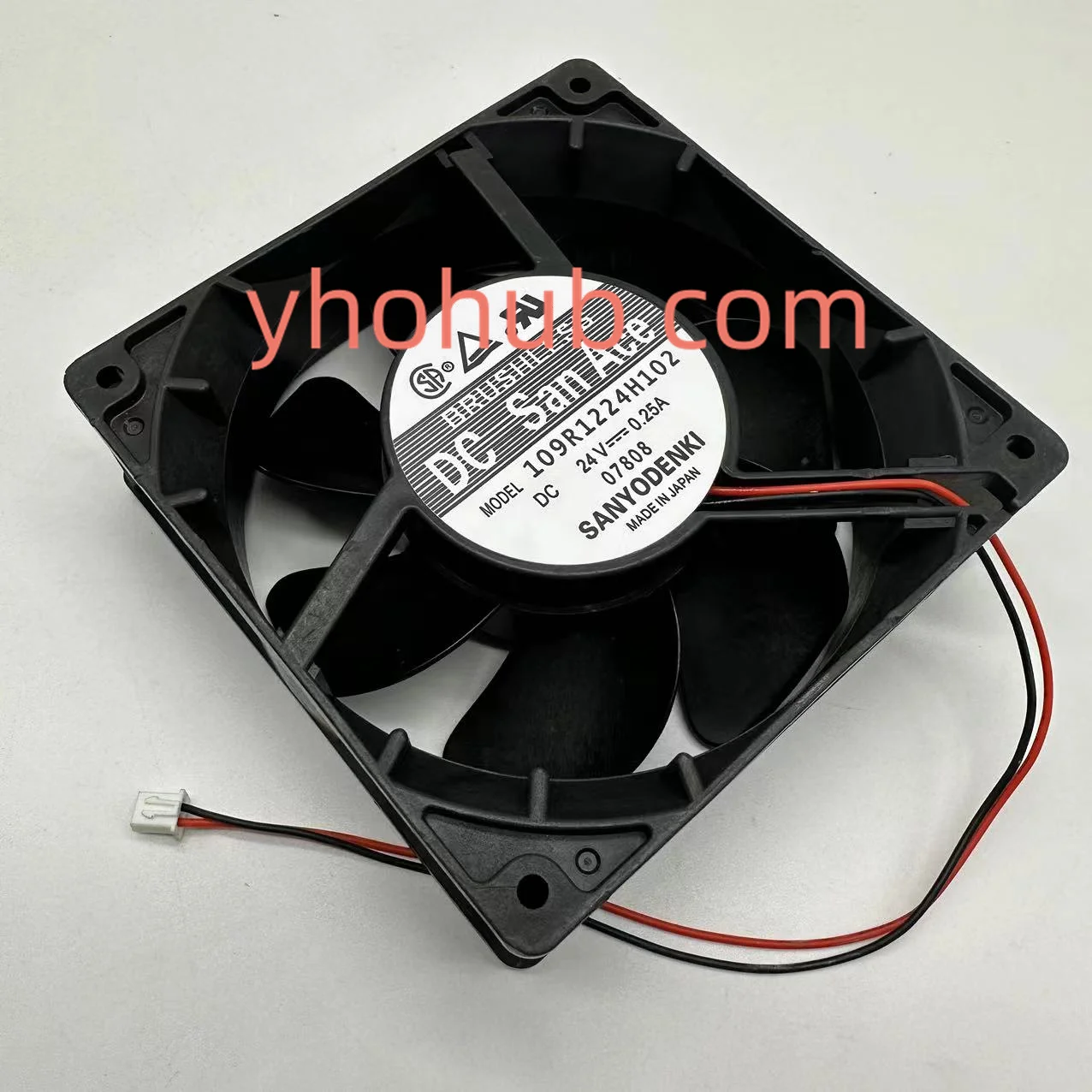 

SANYO DENKI 109R1224H102 DC 24V 0.25A 120x120x25mm Server Cooling Fan