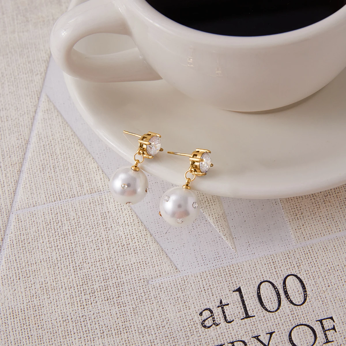 AIKOER Elegant 18K Gold Color Plated Inlay White Rhinestone Glass Pearl Pendant Earrings Hypoallergenic Stainless Steel Jewelry