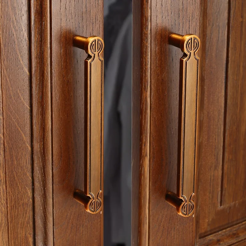 Modern Oriental Antique Brass Handles for Bedroom Wardrobe and Kitchen Cabinet Drawers