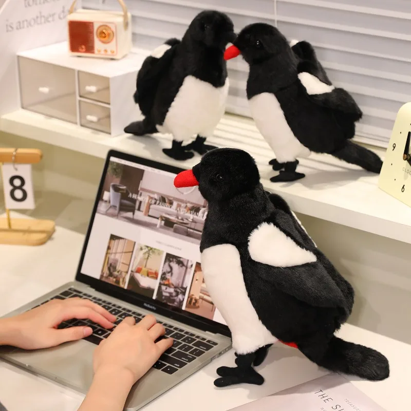 

Cute Realistic Magpie Plush Toy Bird Doll Home Living Room Decoration Lifelike Animals Simulation Stuffed Doll Kawaii Toy Gift