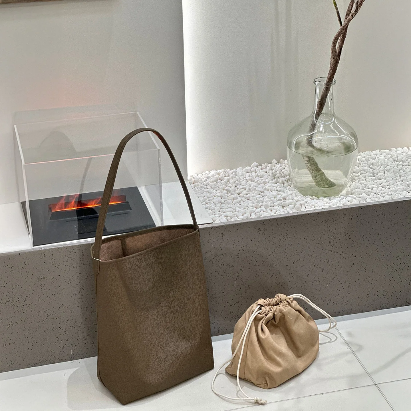 Thumbnail 3 - #29 Ranked Soft Leather Bucket Bags Picks in 2026