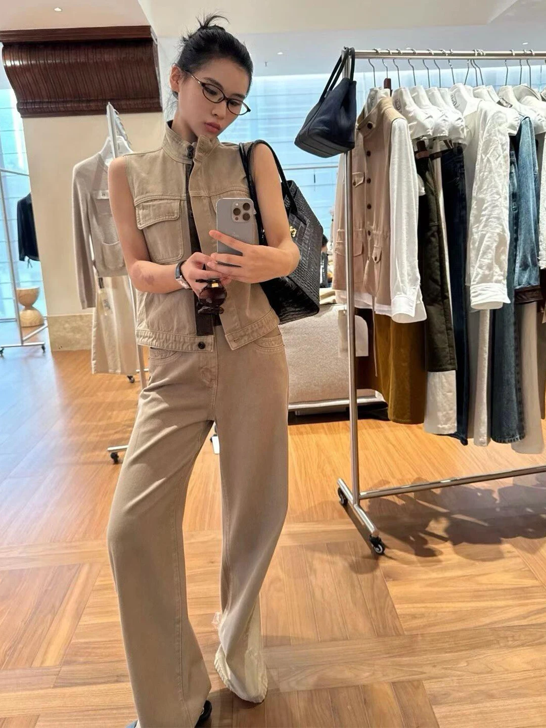 Fashionable Layered Sleeveless Vest Set Women's Autumn 2026 Old Money Style Long Pants Two-Piece Suit Casual Wear Work Outfit