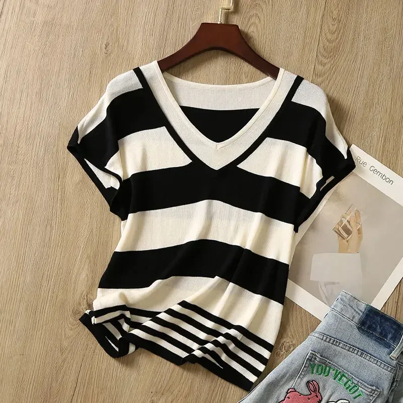 Black Striped Vintage V-Neck Loose Pullover Short Sleeve Knitted Women's Blouse T-Shirt Female Clothing Tops Shirt 2026 Fashion