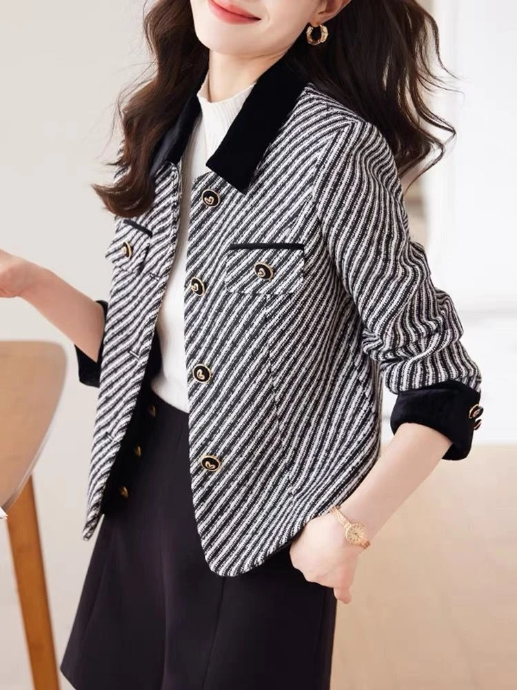 فريد المرأة قصيرة مخطط الأعلى 2025 SA جديد قسط صغيرتي أنيقة نوبل أنيق التنقل اليومي معطف الموضة كامل كم طويل