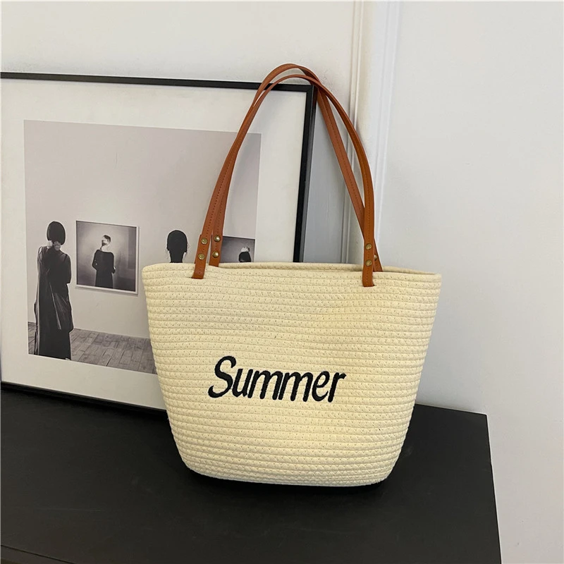 

Элитная женская сумка: Кожаная сумка-мессенджер от известного дизайнера - Элегантная классическая сумка через плечо для мам