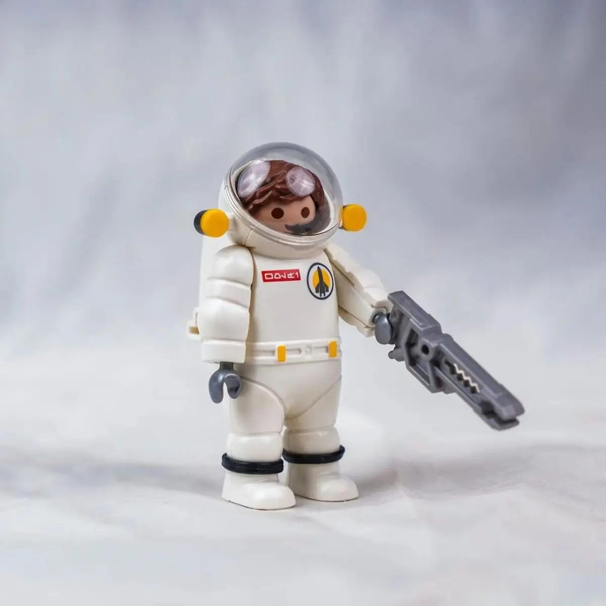 Alta calidad, superventas, playmobil Mobi World 71034 Ming Box, piloto de astronauta, muñeco de bombero, Juguetes