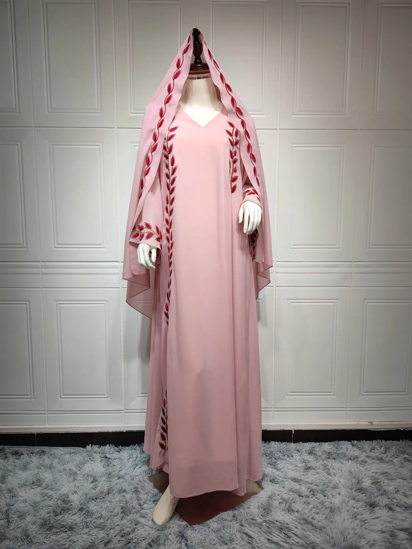 Eid mode musulmane broderie florale Abaya avec foulard en mousseline de soie tissu 2 pièces ensemble dubaï arabe col en v élégant robe à manches longues