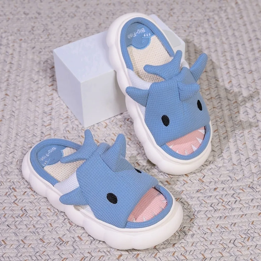 

Cloudy Sharks Slipper Shark Plush Slippers Open-toe Slides Loafers Winter Shoes Winter Slippers Funny Animals Linen Slippers