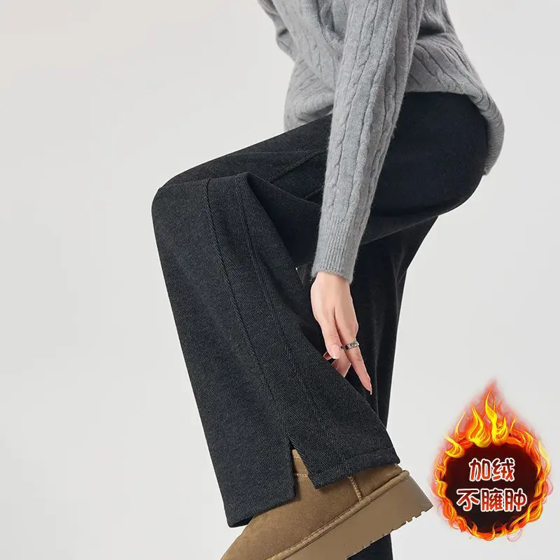 سراويل نسائية متعرجة مقاس كبير لخريف/شتاء نمط جديد سبليت وقطيفة سميكة مستقيمة الساق سراويل غير رسمية متعددة الاستخدامات