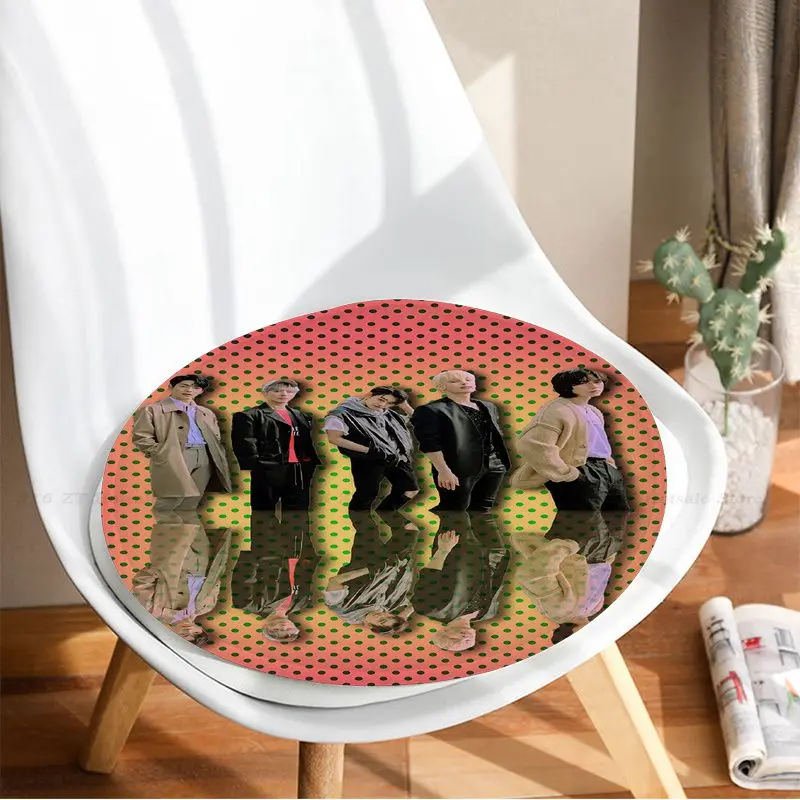 KPOP Korean Boys TXT Fight Or Escape FIGHT OR ESCAPE Sofa Mat Dining Room Chair Cushions Unisex Fashion Anti-slip Chair Cushions