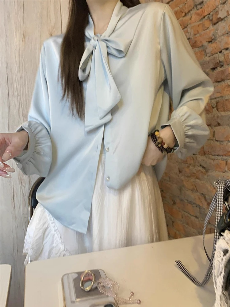 

Весна 2026: Синяя шелковая блузка свободного кроя с длинным рукавом, женская, в стиле французской моды, повседневная, дизайнерская сенсация