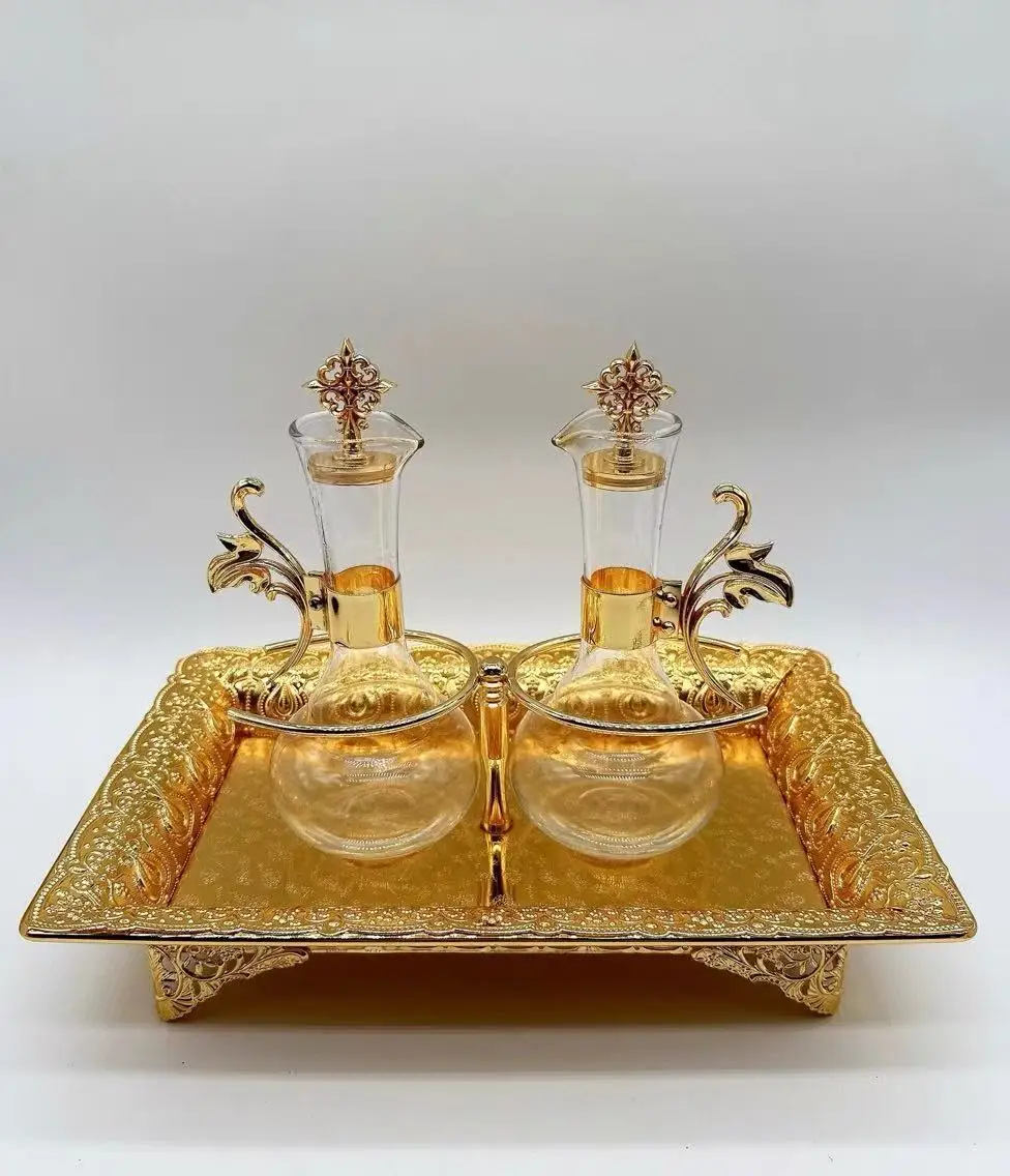 Catholic Antique Holy Wine Set Brass Gild Base Glass Bottle For Ritual Religious Ornament Church Supplies