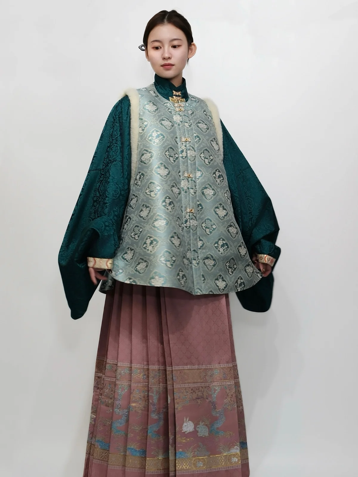 

Nanan Flavor Linglong Sequence Original Four Seasons Flower Fce Lined Circular Hair Ming Dynas Sle Women's Hanfu