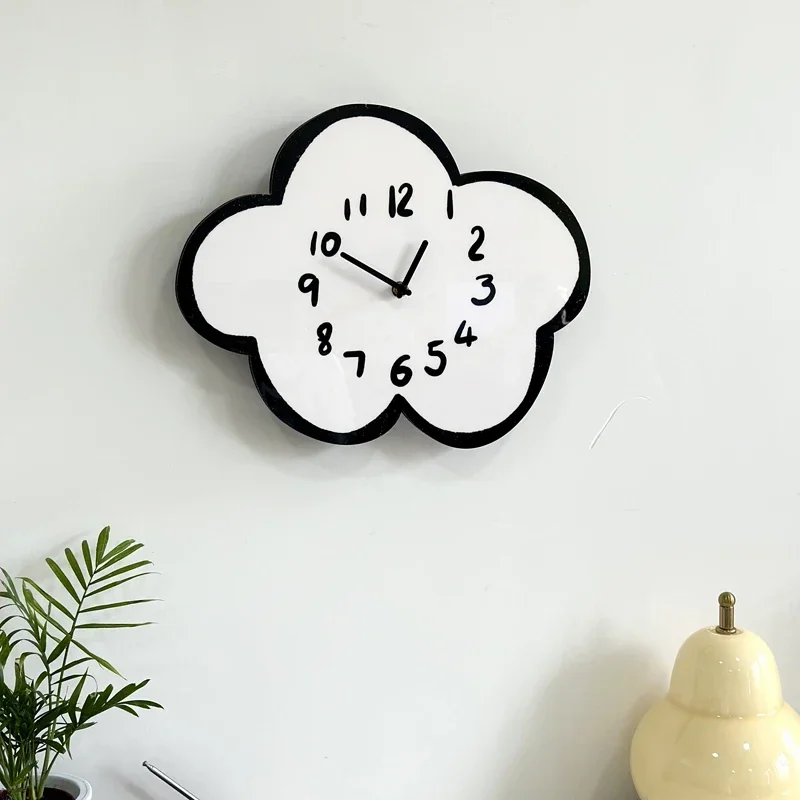 Cartoon Mute Cloud Sheep Clock Living Room Children\'s Room Swing Wall Clock Home Decoration Modern Simple Clock