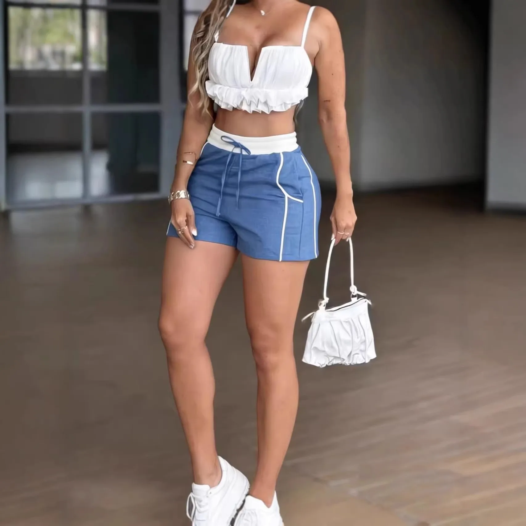 Black Loose Fit Shorts Elastic Waist Khaki Short Pants Lightweight Pocket Casual Shorts Side Stripe Athletic Knee Length Mid