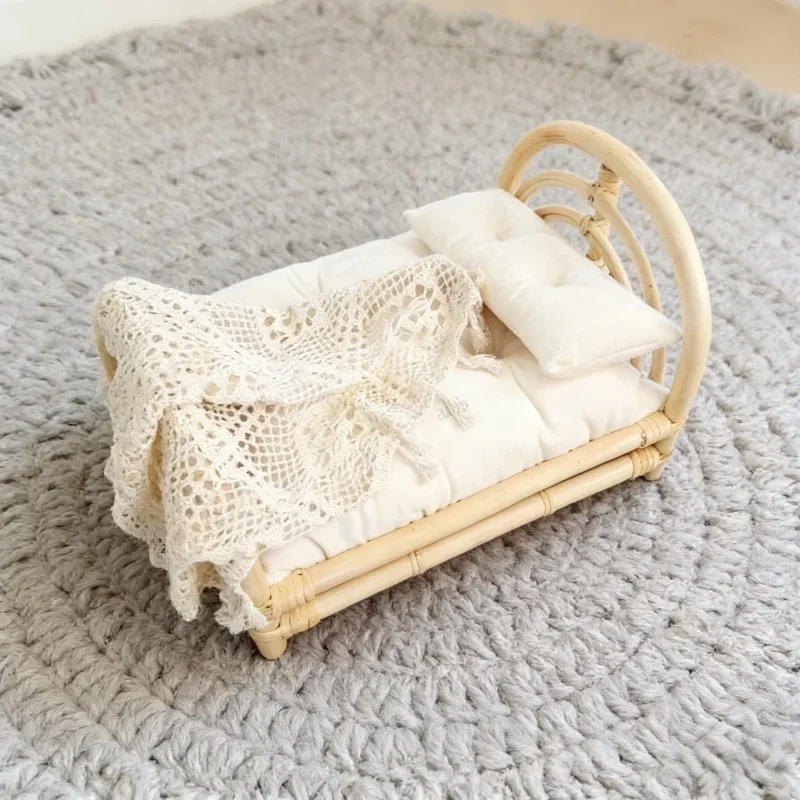 Vintage Rattan-Geflecht Babykorb Holz-Babybett Neugeborenen-Fotoshooting-Requisiten Neugeborenen-Fotografie-Möbel Studio-Requisiten