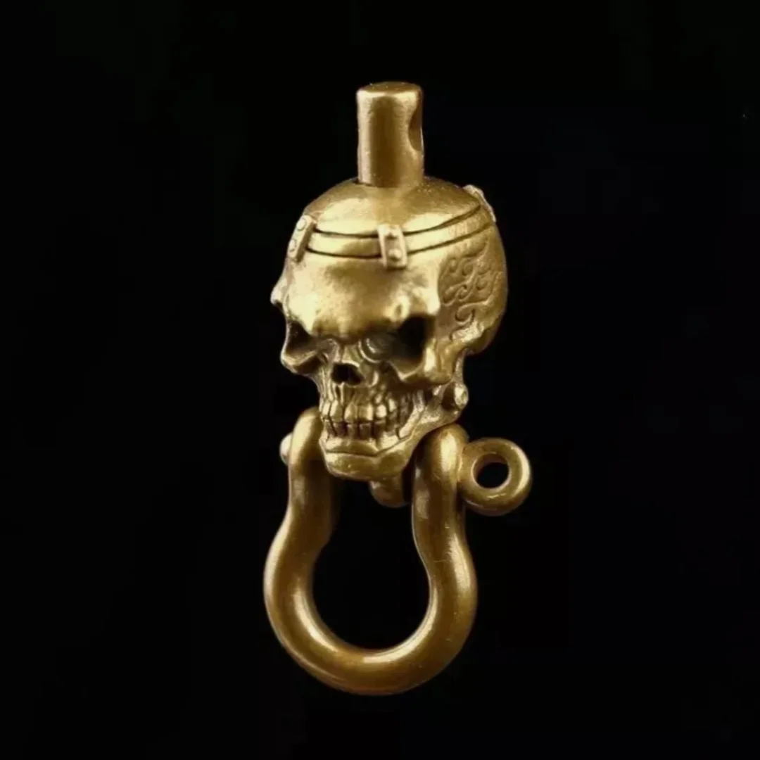 

Retro brass flame skull pendant, motorcycle keychain pendant, knife pendant