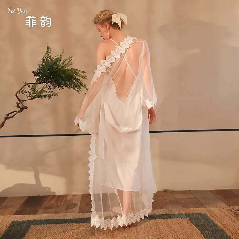 

Модный пижамный комплект из 2 предметов для женщин, сексуальная женская кружевная ночная рубашка, сетчатая вышитая бантом и цветочным принтом, прозрачная сетчатая отделка, пальто, ночная рубашка