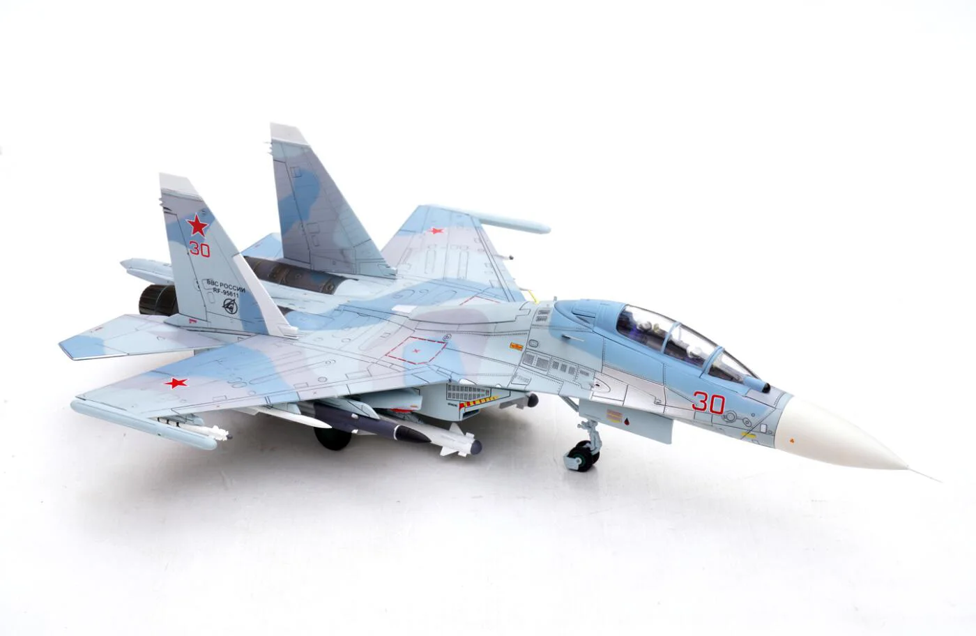 Fine 1/72 PZK Russian Su30 Su-30M2 Fighter Model Red 30#  Alloy finished product collection model