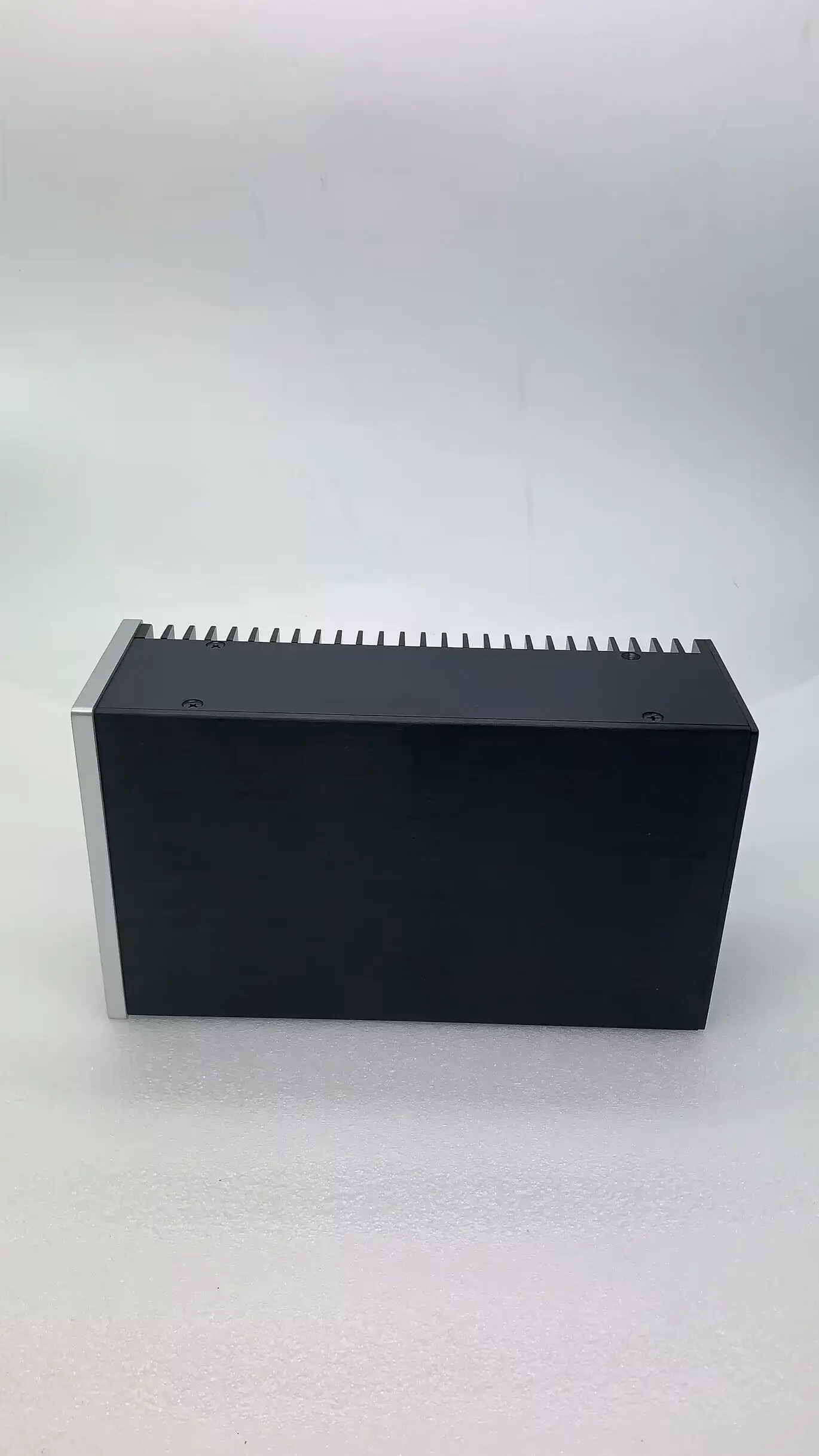 0915 Unilateral Heatsink Aluminum Case DIY Enclosure Vertical Chassis Amplifier Box