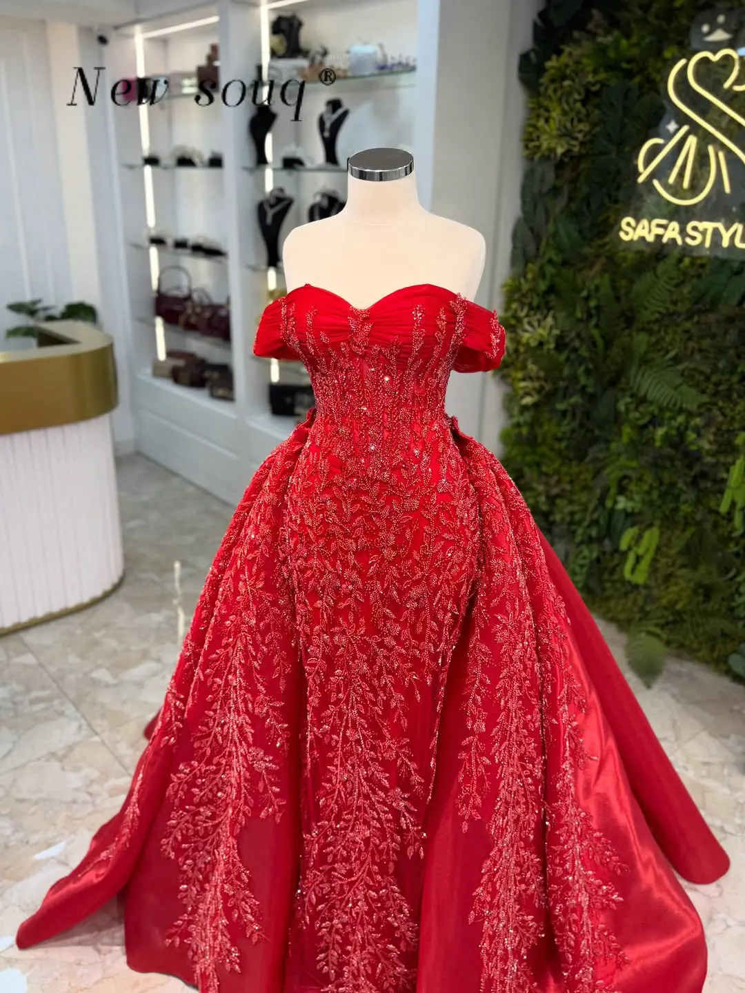 

Вечерние платья из двух частей с пышной юбкой-накидкой, красные, 2026 года, на заказ, класса люкс, с открытыми плечами, расшитые бисером, для свадьбы и помолвки в Дубае