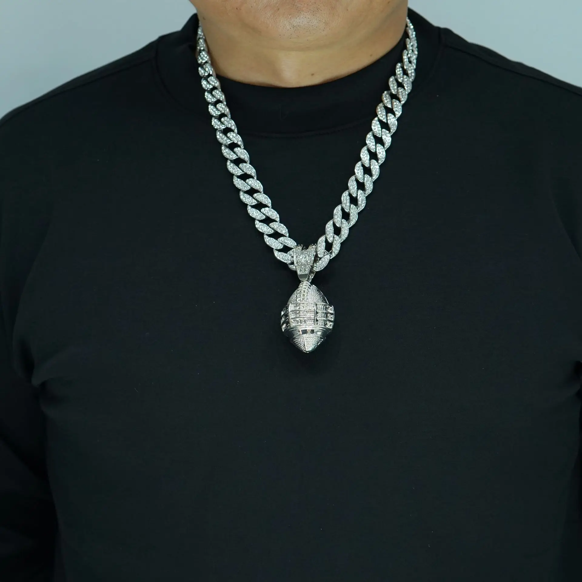 

Аксессуары для самостоятельного изготовления: новый двусторонний кулон из сплава в стиле регби от Renqing — простое и модное, стильное унисекс-колье в стиле хип-хоп.