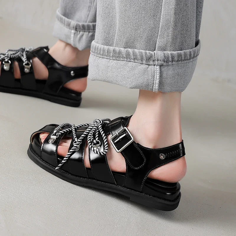 

Новинка 2023 года, летние женские сандалии из натуральной кожи, 22-24,5 см, женская обувь из воловьей кожи + овчины + свиной кожи, туфли-гладиаторы с Т-образной пряжкой