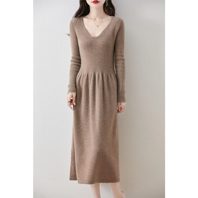 

100% merino wool women's knitted dress, casual, warm, V-neck, fashionable, 2024 autumn and winter new style