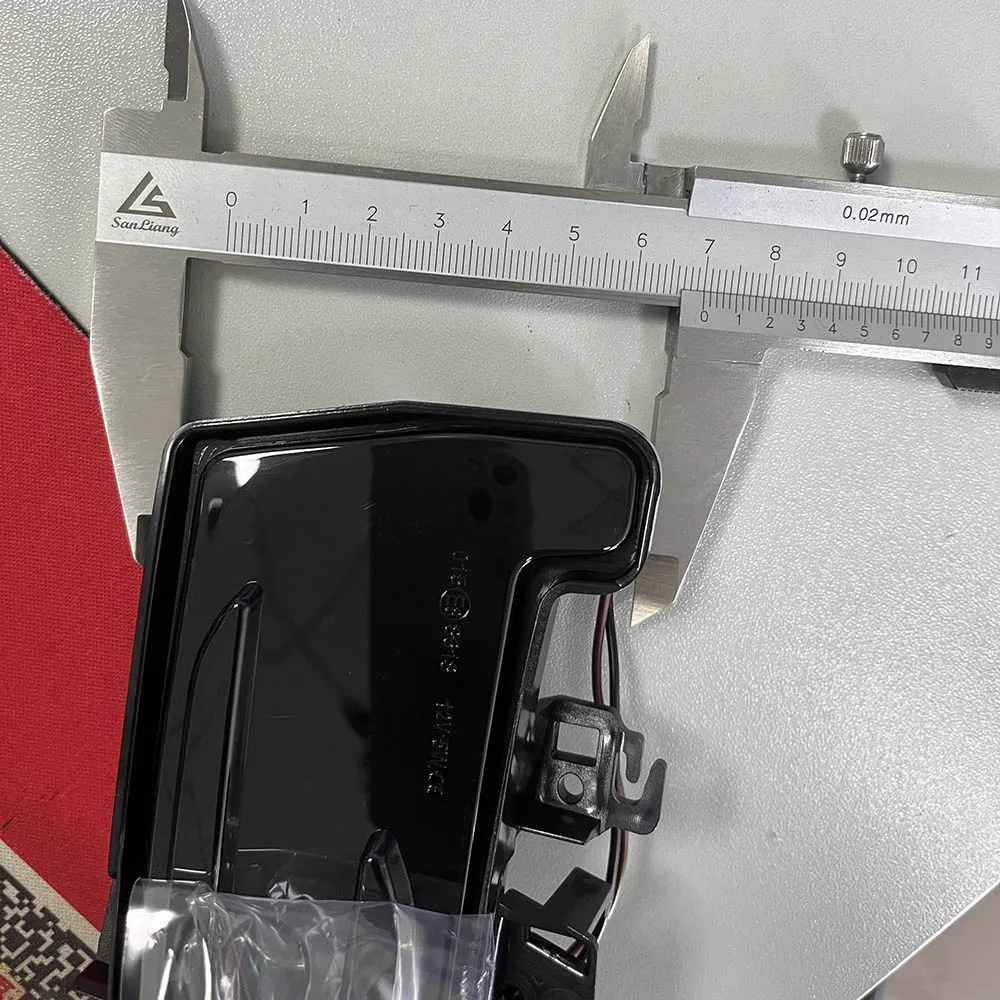 2 Stück Dynamische Blinkleuchte LED-Seiten-Spiegelanzeige für Mercedes Benz W204 CLA A B C E S GLA GLK CLS Klasse W176 W212 – Detail 7