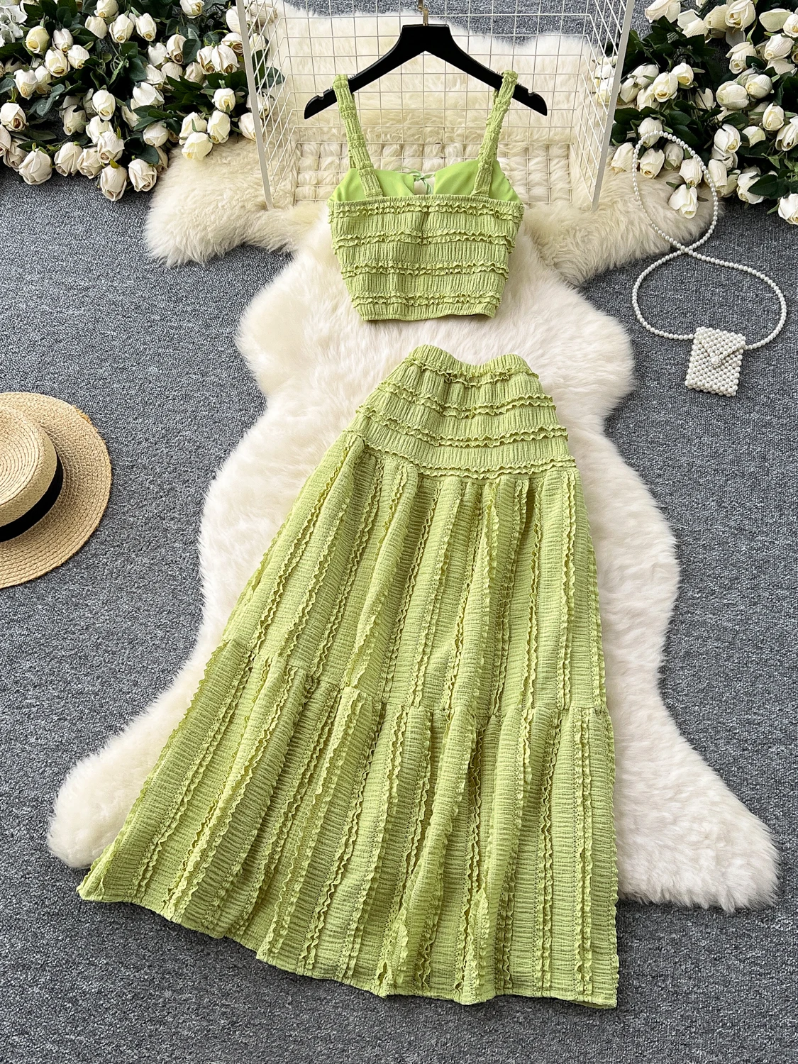 Conjunto F Estilo Doce com Top Curto de Gola Quadrada com Laço e Saia  Psada de Cintura Alta
