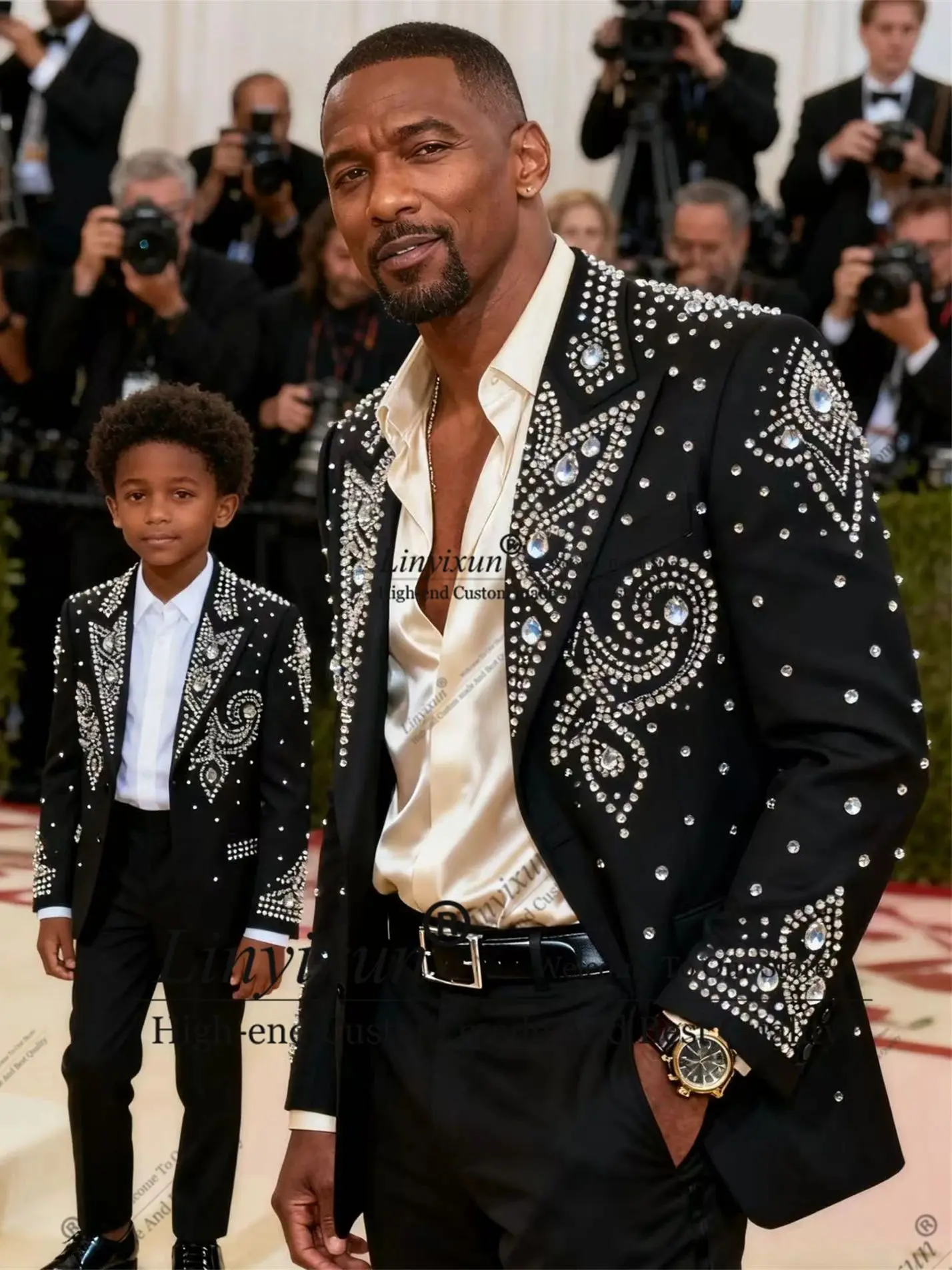 

Unique Design Rhinestones Diamond Men Suits Customized Slim Fit Wedding Tuxedos 2 Pieces Groom Male Blazers Birthday Ropa hombre