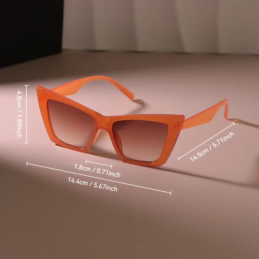 نظارات شمسية مربعة كلاسيكية للنساء بإطار بلاستيكي أنيق نظارات شمسية كلاسيكية للرجال نظارات أنيقة كبيرة الحجم