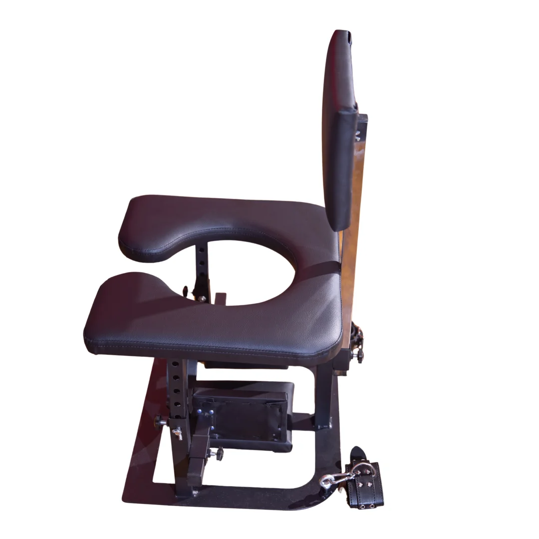 Sex Props Domina Sex Chair Queening BDSM Bondage Sex Furniture Love Chair Stool with Handcuffs Collar Sex Toy for Women Men