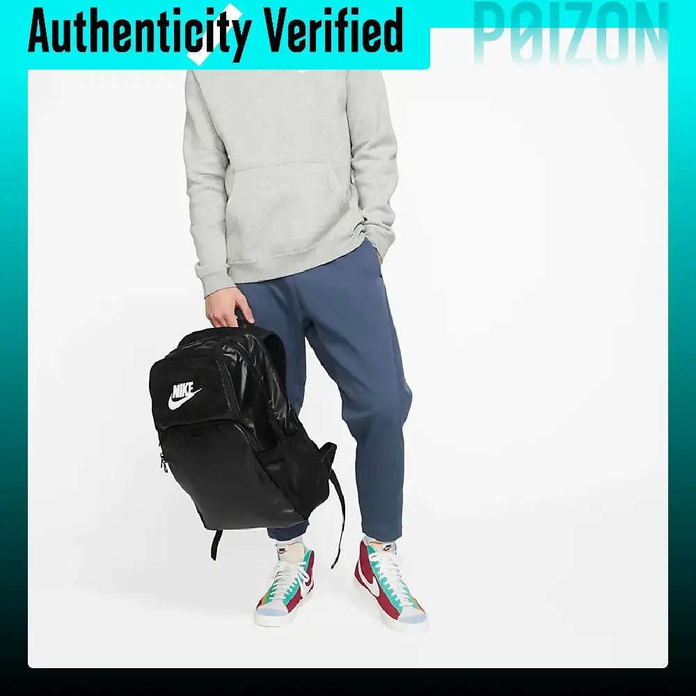 Mochila Nike de poliéster regular para hombre, negra y blanca BA6123-011