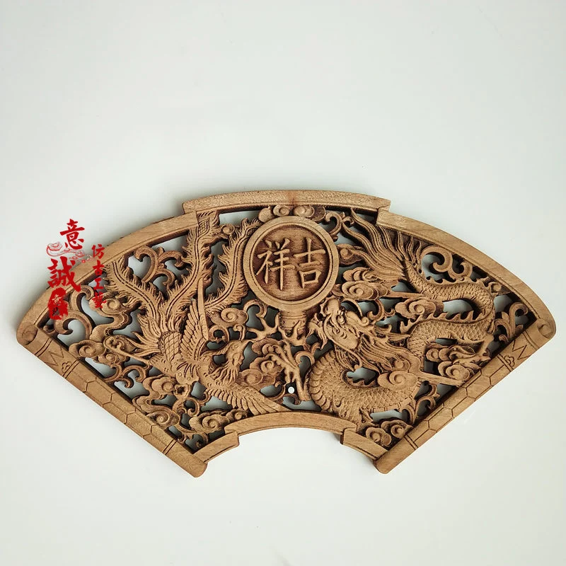 Chinese Woodcarving Ornament Wall Hanging Camphor Wood 3d Exquisite Dragon Phoenix Flower Carving Craft Home Decoration Vintage
