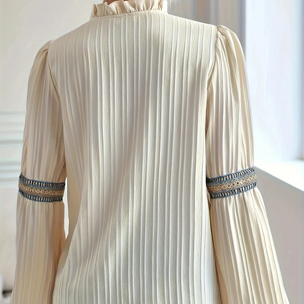 Women Shirts Pleated Pullover Blouses Print Lantern Sleeve Tops V Neck Patchwork Regular Shirt Lace Spliced Office Lady