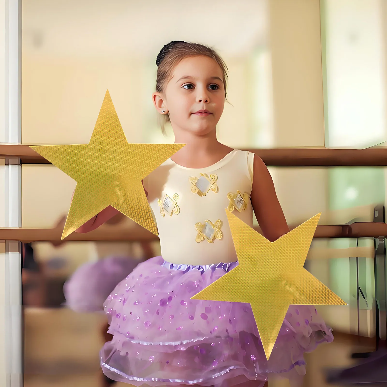 

2Pcs Handheld Pentagram Star Props Solid Role Playing Stage Performance Sports Event Cheerleading Photo Booth