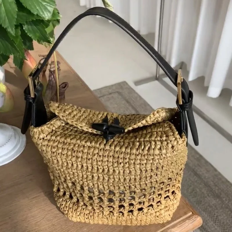 

Bohemian Beach Straw Woven Bag 2025 New Summer French Style Shoulder Bag Top Designer Women In Hollow With Inner Pocket Handbags