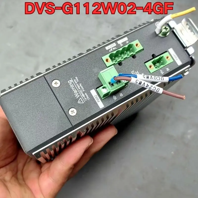 Second-hand industrial switch DVS-G112W02-4GF 4-port 100/1000Base-SFP 8-port 10/100/1000Base-T function intact