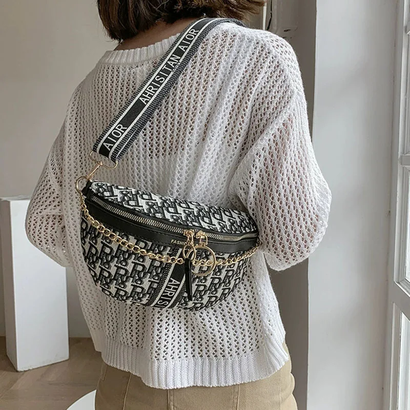 2024 New Monogram Half Moon Underarm Bag For Women Chain Strap Shoulder Bags New Ladies Fashion Crossbody Pruple Chest bag