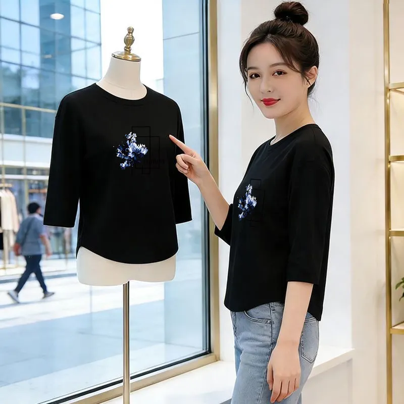 

Fashionable Mid-Sleeve Printed Top Women's Summer New Style Mommy Clothes Brand High End Seven-Five Sleeve Printed Shirt