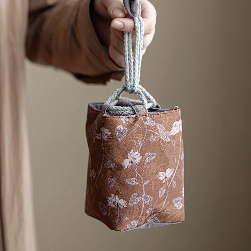 10x13cm Chinese style brown color jacquard drawstring bag Thickened Fabric Tea cup Storage Bag Travel Bag for Tea Cups