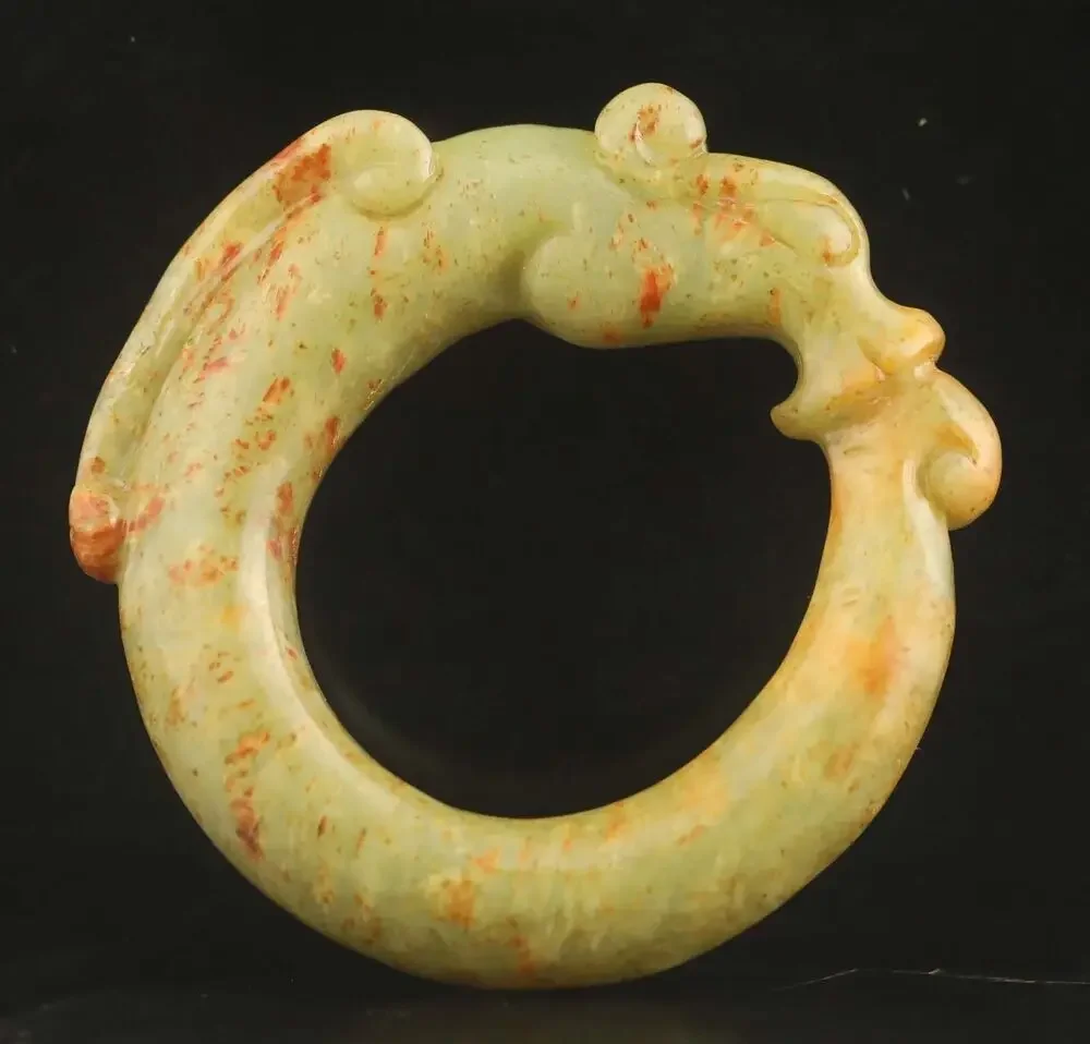 Old natural jade hand-carved statue of dragon hanging  ornament