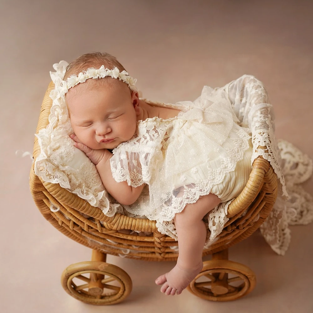Newborn Photography Props Baby Girl White Lace Tulle Tutu Dress Ruffle Shoulder Infant Photo Shoot Outfit 0-1 Month