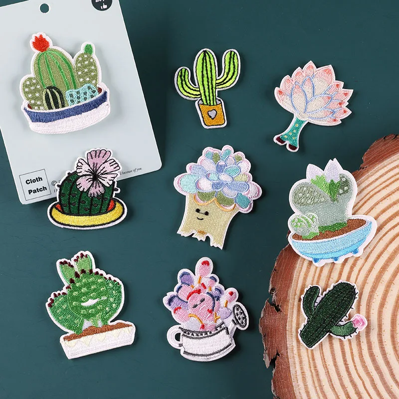 1pcs Plant Cactus Patches for Clothing Iron on Embroidered Sew Applique Cute Patch Fabric Badge Garment DIY Apparel Accessories